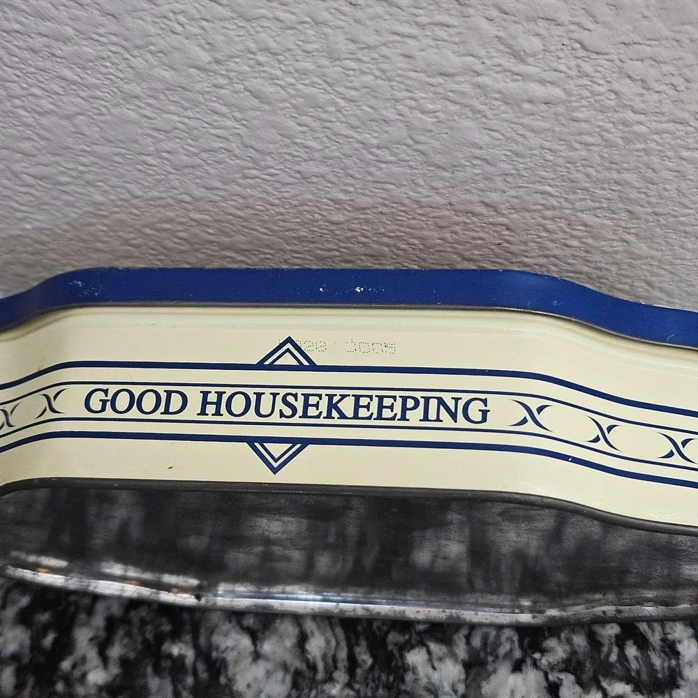 Vintage Good HouseKeeping Autumn 1928 tin storage container home decor